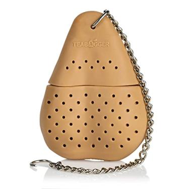 Imagem de Infusor de chá original Teabagger – Presente divertido para homens e mulheres para presentes, lembrancinhas de festa – Bola de chá real feita de silicone de grau alimentício – Use com folha solta ou saquinho de chá – Bege
