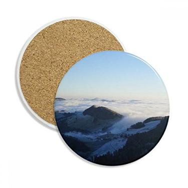 Imagem de Mountain Sky Clouds Fog Nature Town Coaster Cup Caneca de proteção de mesa Pedra absorvente