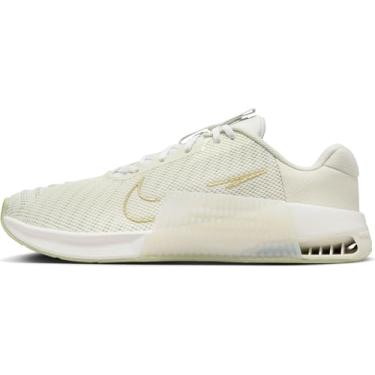 Imagem de Nike Tênis de treino feminino Metcon 9 AMP (FJ1571-001, vidro mar/branco cúpula/verde-oliva aura/estrela dourada metálico), tamanho 42