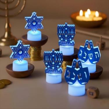 Imagem de Chanucá operado por bateria LED sem chamas com design de estrela azul de Davi Menorah Dreidel, centros de mesa seguros de metal para decoração de festa em casa festival de luzes