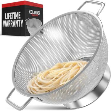 Imagem de PriorityChef Escorredor de aço inoxidável premium 6Qrt para cozinha, coador durável de arroz e macarrão com alça, resistente à ferrugem e pode ser lavado na lava-louças