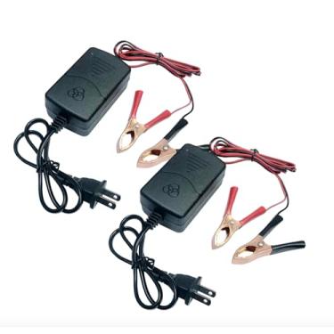 Imagem de 2 x carregador de bateria de carro, 12V 1A, carregador de bateria, carregador de manutenção de barco, motocicleta, quadriciclo, cortador de banco e carro, caminhão, SUV, RV com carregamento