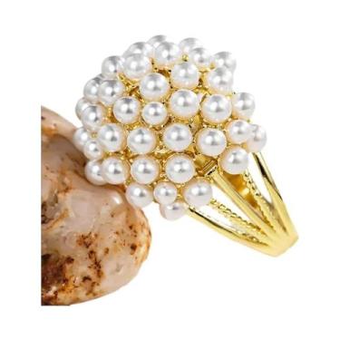 Imagem de Anel Feminino Dourado Com Design De Flores E Pérolas Imitadas Para Cas
