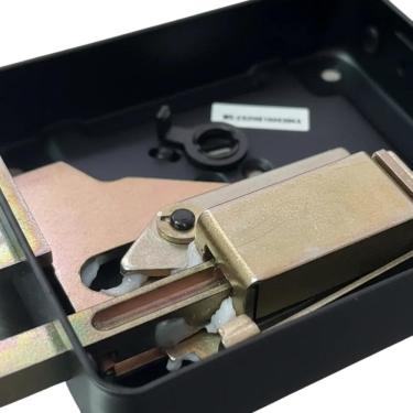 Imagem de Gabinete Com Mecanismo De Trava Fechadura Fx 500 Intelbras