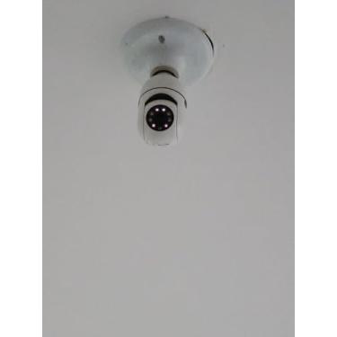 Imagem de "Câmera IP de Segurança 360° em Formato de Lâmpada Wi-Fi, Smart Camera JT-8177 com Visão Noturna, Detecção de Movimento e Controle via App – e Monitoramento Remoto"
