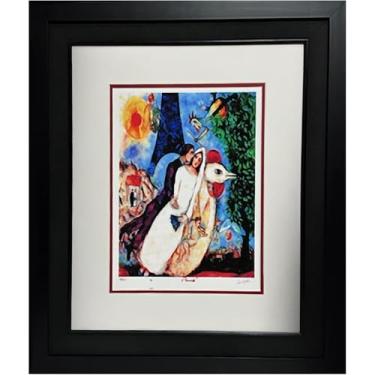 Imagem de Arte de parede emoldurada e pôsteres - Noiva e noivo da Torre Eiffel por Marc Chagall - Pôsteres para estética de quarto - Decoração de arte de parede vintage - Moldura de madeira preta - Impressão em