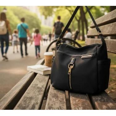 Imagem de Bolsa Feminina Veryrio Nylon Impermeável  Praticidade, Espaço e Estilo