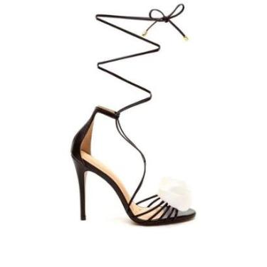 Imagem de Sandália alta em Couro Preto Com Flor de Cetim Branco Cecconello-Feminino