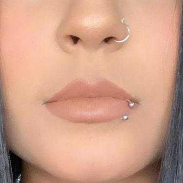 Imagem de Batom Velvety Ruby Rose Glass HB548, BG01