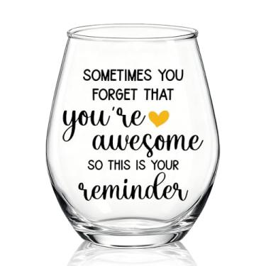 Imagem de WUUCKOO Sometimes You Forget That You're Awesome Taça de vinho sem haste, presentes de aniversário de Natal inspiradores presentes de amizade para mulheres, colegas de trabalho, mãe administrativa
