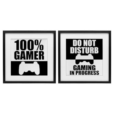 Imagem de Stupell Industries Competitive Gamer Preto e Branco 2 Peças Impressão Emoldurada Branco Conjunto de Vidro Design por Kim Allen, 13 x 13