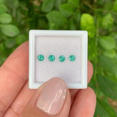 Imagem de 4ø Esmeralda Brilhante ø3mm 0,41ct - SP GEMAS