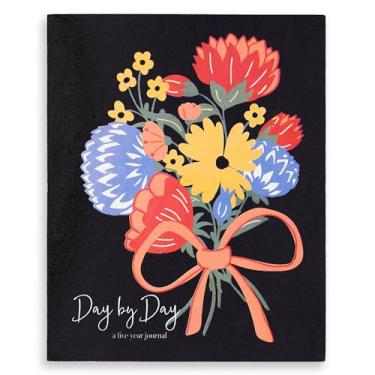 Imagem de Steel Mill & Co 5 Year Journal for Daily Reflection and Mindfulness, One Line A Day Journal Memory Book, 8.5 x 7.5" Large Daily Journal, Gratitude Journal for Women (Wanderlust Bouquet)