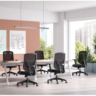 Imagem de Cadeira Escritório Diretor NR17 Tela Mesh Alpha Preto - Movescan