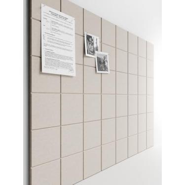 Imagem de Bumusty Quadro de cortiça grande alternativo - 47 x 35 azulejos de quadro de avisos de feltro, com 30 pinos, 70 abas adesivas, 12 painéis de parede de ripas, quadros de cortiça para escritório quadro