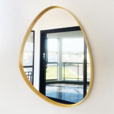 Imagem de Espelho Orgânico Decorativo com Borda em Couro Dourado - Papel e Pared