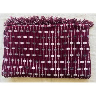 Imagem de Manta para sofá extragrande 3,00 x 1,80 metros Textura tijolo Algodão Decoração para quarto e sala de estar (Tijol.Vinho com branco)