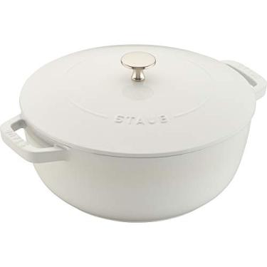 Imagem de Staub Forno francês essencial de ferro fundido 3,75-qt - branco, feito na França