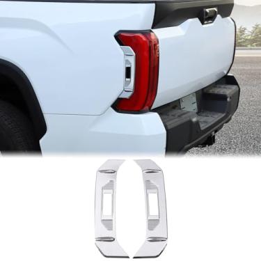 Imagem de Guarnição da tampa lateral da luz traseira adequada para Toyot@ Tundra 2022-2023 Aunginsy 2 peças da lâmpada traseira da lâmpada lateral da cama da tampa do botão da lanterna traseira guarnição da lanterna traseira protetor de acabamento lateral acessórios exteriores