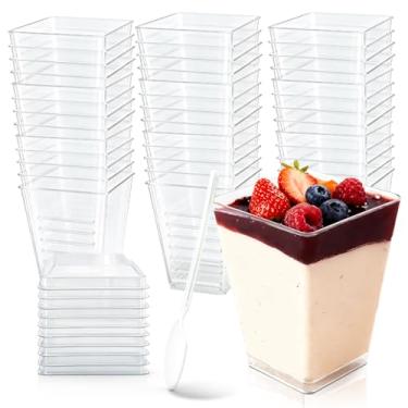 Imagem de GGYKJSK Pacote com 50 copos de sobremesa de 142 g com tampas, copos de plástico para parfait/pudim, pequenos recipientes de plástico com colheres, copos de gelatina reutilizáveis para iogurte, frutas