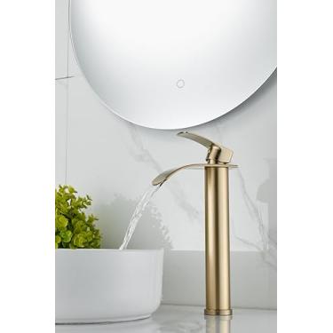 Imagem de Torneira de cachoeira dourada escovada para pia de vaso de banheiro torneira de pia de um orifício torneira de pia de aço inoxidável com mangueiras de abastecimento de água