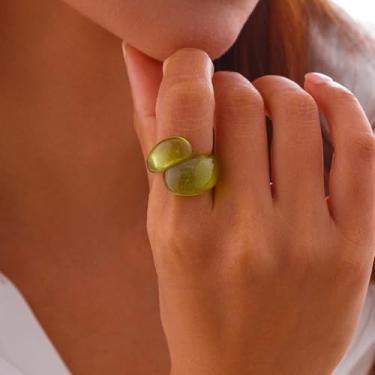 Imagem de Anel de moda feminina simples e versátil anel de resina para mulheres anel moderno presentes para mulheres anel de joias de moda avançada, Medium, Latão, Sem pedra preciosa