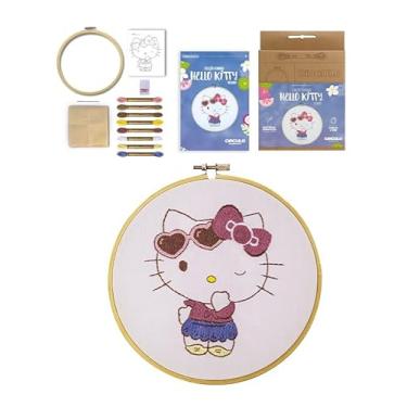 Imagem de Kit Bordado Ponto Livre Círculo Hello Kitty – com Entretela Solúvel, Linhas, Tecido, Agulha e Moldura. (01-Fashion)