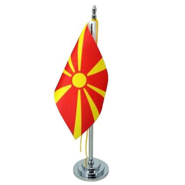 Imagem de Mini Bandeira Mesa Macedônia Norte 8cm X 5,5cm E Mastro 15cm