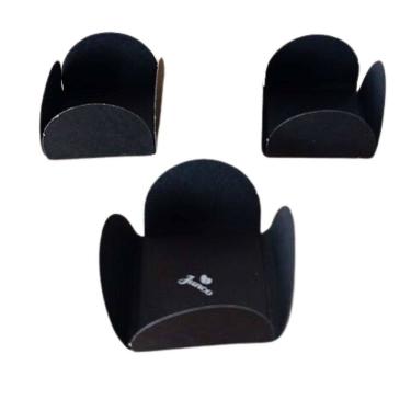 Imagem de 40 Forminhas para Doces Petalas para Aniversários Casamentos e Comemorações Docinhos Confeitaria 