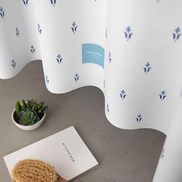 Imagem de onesevennine Cortina de chuveiro de designer coreana – Sem costura, resistente à água (180 cm L x 208 cm C) Pequena Tulipa – Inclui 12 ganchos de plástico para fácil configuração