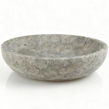 Imagem de YeasHome Tigela de pedra travertino feita à mão | Chave decorativa de 19,8 cm e tigela de frutas | Balcão de cozinha, mesa de jantar, decoração de entrada e mesa de escritório (prata-cinza)
