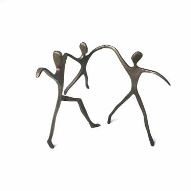 Imagem de Escultura Família Passeio Casal com Menino em Bronze