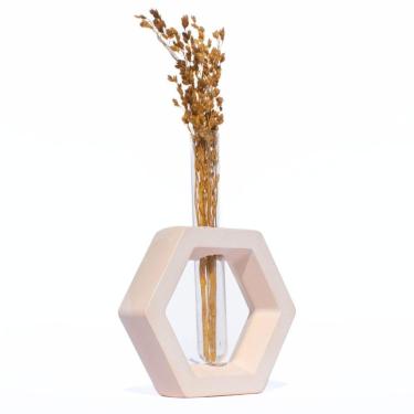 Imagem de Vaso Decorativo Solitário Hexa 16,5cm Artesanal Em Cimento Palha