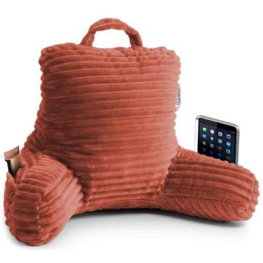 Imagem de Almofada de leitura com corte Nestlé de pelúcia listrada para crianças