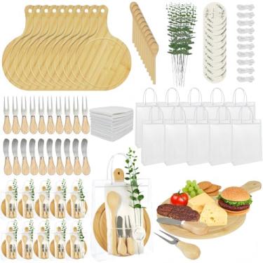 Imagem de 10 conjuntos de prêmios de chá de bebê para vencedores de jogos conjunto de presente de tábua de queijo de bambu com colher de pizza colheres facas sacos de presente toalhas de cozinha para chá de