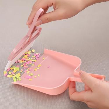 Imagem de Conjunto de mini escova de limpeza de mesa e pá de lixo – vassoura de mesa fofa rosa para presente e uso decorativo