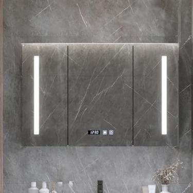 Imagem de Armário de remédios inteligente de madeira maciça com luzes LED e espelho antiembaçamento, armário de armazenamento de banheiro montado na parede com visor de tempo e temperatura, interruptor de toque