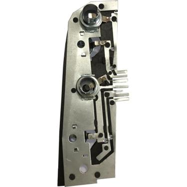 Imagem de Soquete Lanterna Traseira Uno Ld 84/04 Circuito Impresso