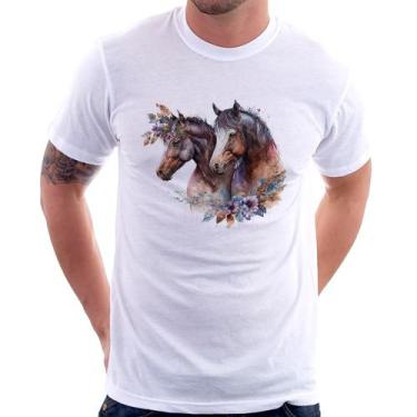 Imagem de Camiseta Casal De Cavalos E Flores - Foca Na Moda