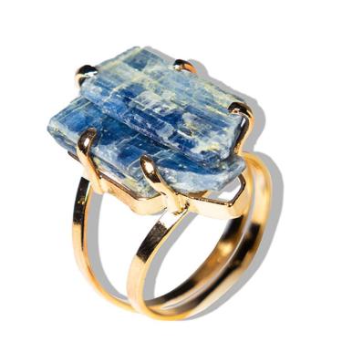 Imagem de Anel Cianita Azul Montagem Garra Dourado 25 a 30mm