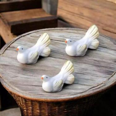 Imagem de Trio de Pomba Porcelana Leque - Branco com Dourado Mini Miniatura - HP