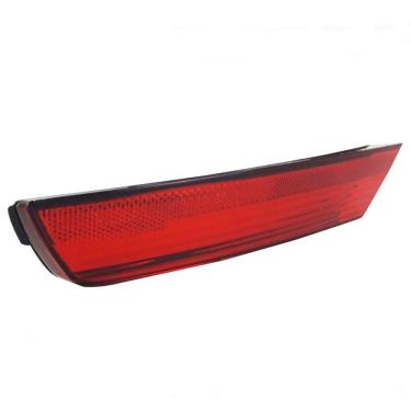 Imagem de Lanterna do Parachoque Traseiro Vermelho Defletor sem Função Fox e Crossfox 2010 até 2014