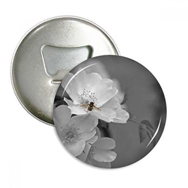Imagem de Lindo abridor de garrafas de flores preto e branco emblema multifuncional