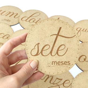 Imagem de Kit Plaquinhas Mesversário para Fotos Bebês MDF laser - Tema coração