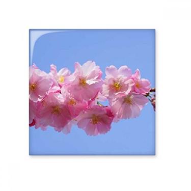 Imagem de Azulejo de cerâmica com lindas flores rosa céu azul brilhante decalque de tijolos vitrificados
