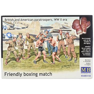 Imagem de Master Box Models "Friendly Boxing Match" British and American Paratroopers WWII Era Model Building Kit (9 Figures Set), Scale 1/35