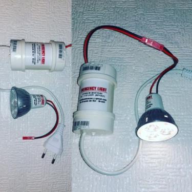 Imagem de Luz emergência dicróica 3w 8 horas Autonomia Real  - Emergency light