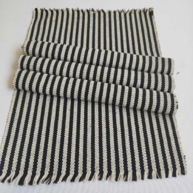 Imagem de Jogo Americano Natal 4 Peças Algodão Artesanal Tear Manual - Mesa Posta Rústica Elegante (Listrado Branco Preto)