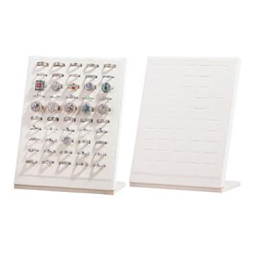 Imagem de Justsoso Suporte de exibição de anéis com 50 compartimentos, suporte organizador de anéis para venda, bandeja de armazenamento para exibição de joias em casa ou loja (bege, 2 peças)