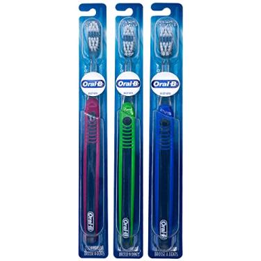 Imagem de Oral-B Escova de dentes plana indicadora, 30 macias (Azul) - Pacote com 3 unidades